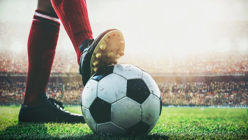 Jadwal Bola Malam Ini 20-21 April 2026: Live Streaming Liga Super & EPL